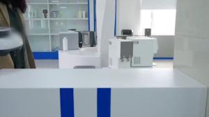 DEKES Cordless Swimming Pool Vacuum Cleaner Automatic Pool Robot Cleaner With Remote Control Climb Wall