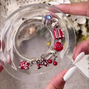 Mặt Dây Chuyền Bạc 925 Sterling Charm Hình Mèo Rồng Quả Anh Đào Bộ Sưu Tập Màu Đỏ Dành Cho Nữ Làm Đồ Trang Sức Tự Chế Quà Tặng Phù Hợp Với Vòng Tay Dây Chuyền