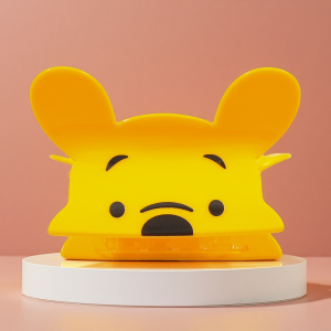 Disneys cute cartoon character Winnie the Pooh hair claw clip a cute and multi - functional hair accessory hair claw