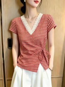 SHUAIYUE | Áo Blouse Ôm Body Cổ V Nơ Đính Ren Carô