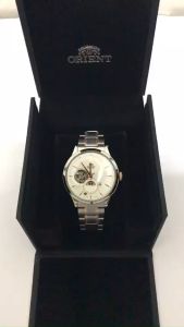 Đồng hồ cơ nam Orient Watch Sun And Moon RA-AS0101S10B lộ máy dự trữ năng lượng 40 tiếng tự động lên dây cót mặt kính cường lực chống xước chống nước dây thép đeo tay chính hãng