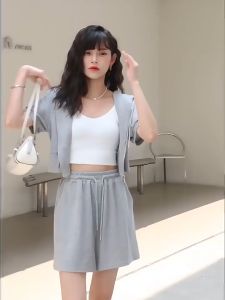 2-piece Ladies Plus Size Hooded Short-sleeved Top and Shorts Casual Suit Sportswear Two-piece Suit