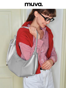 muva | Horn Shoulder Bag Leather Crossbody Large Capacity