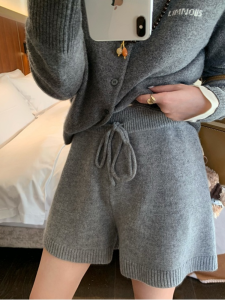 Quần Ống Rộng Màu Xám Melamine Cho Bà Bầu Quần Short Ống Rộng Dáng Chữ a Rộng Rãi Cho Mùa Thu Đông Quần Ống Rộng Thoải Mái