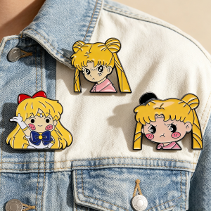 Bandai | Sailor Moon Enamel Lapel Pin - Cute Q Version Tsukino Usagi & Aino Minako Cartoon Character Metal Brooches Fashion Badges