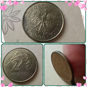 100% Authentic 2008 Poland 2 Grosze old coin Beautiful good condition   *Actual photo taken not from library photos   * Catalogue #0241   Features  The 2008 2 grosze coin from Poland is a brass circulation coin with a mintage of 172000000