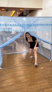 Màn khung cửa vén không khoan tường cao cấp chống muỗi hiệu quả lắp đặt dễ dàng phù hợp mọi loại giường