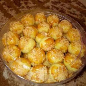 KUE nastar nanas tabur keju 250 gr/400 gr