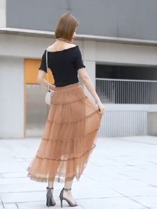 Womens Spring and Autumn High Grade Three Layer Large Swing Mesh Half Skirt Half Length Dress Lace Lace Draping A-line Pleated Cake Skirt