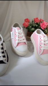 Gevani Sepatu Sekolah Sneakers Anak Cowok Cewek Dsix Hitam Merah Pink (566)