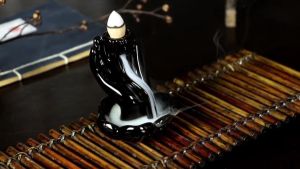 中式山水陶瓷倒流香炉 送10粒倒流 Ceramic Backflow incense burne Ceramic Mountain Backflow Incense Burner Home Fragrance Souvenir 陶瓷香炉 香薰炉 香爐