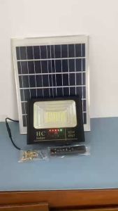 Đèn pha năng lượng mặt trời cao cấp 60W thương hiệu HC SOLAR vỏ nhôm tấm pin rời ánh sáng trắng báo pin ngoài