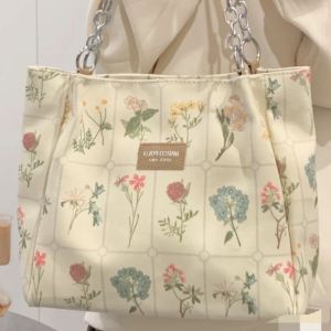 High-End Canvas Large Capacity Shoulder Bag Womens 2025 New Summer Trendy Quality Tote Bag Versatile Casual Floral Print