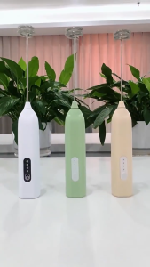 เครื่องตีฟองนมไฟฟ้า แบบชาร์จไฟ USB ปั่นเร็วปั่นดีปั่นละเอียด ที่คนกาแฟ ที่ตีฟองนม มีให้เลือก 4 สี