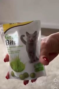 GimCat GrasBits 15g ( No Sugar Added / Grain Free )