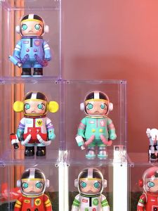 COCOGU ตู้ใส่โมเดลแบบใส กันฝุ่น วางซ้อนได้ 1-3 ชั้น รุ่น 885