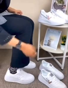 Sepatu Wanita Korea Style & Olahraga Terbaru