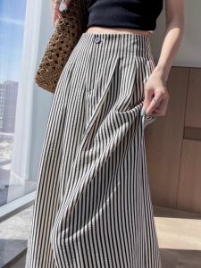 กางเกงขายาวทรงตรงเอวสูงผ้าไหมน้ำแข็งลายทางสำหรับผู้หญิง ฤดูร้อน 2025 กางเกงขายาวทรงตรงบางๆ ทรงสลิมฟิต กางเกงขายาวทรงลำลอง