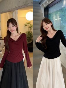 เสื้อยืดแขนยาวทรงสลิมฟิตสำหรับผู้หญิงในช่วงต้นฤดูใบไม้ร่วง ดีไซน์ที่สร้างสรรค์และสง่างาม เสื้อชั้นในคอวีแบบลำลอง