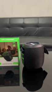 ลำโพงบลูทูธ รุ่น GD-131 มีสายหิ้วพกพาง่าย รองรับ TF USB P.M.P.O 100W เสียงดีเบสแน่น กำลังขับ10W  ลำโพงยอดฮิต ความจุแบตเตอรี่1200mAh