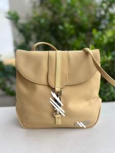 Túi 2hand đeo vai chéo vải phối da cực LUIsPeraudd aut Pháp -T310