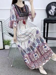 Hand Embroidered Cotton Silk Dress round Neck Short Sleeve Vintage Ethnic Style Long Skirt Travel Fashionable High Waist A-Line Summer Dress