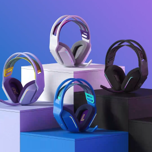CLEAR NEW STOCK ! Logitech G733 LIGHTSPEED Wireless Gaming Headset with suspension headband LIGHTSYNC RGB Blue VO!CE mic technology and PRO-G audio drivers