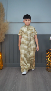 โต๊ปเด็กชายแขนสั้น ลายสก็อตสำหรับเด็กโต เนื้อผ้าดีใส่สบาย ลายตารางเฉดสีมินิมอลคุมโทน BA53วาริสมุสลิม