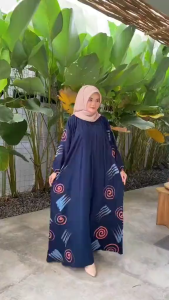 Kaftan Claudya New Motif/Gamis Lukis Jumbo Bahan Rayon Premium Tebal dan adem/HomeDress Batik Samina/Baju Wanita Bisa Untuk Segala Acara/Bisa COD belanja disini