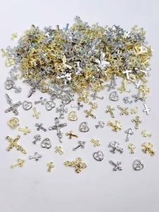 20PCS 3D Creative Exquisite Heart Cross Nail Art Charms Classic Retro Alloy Cross Nail Decorations for DIY Cool Nails Supplies