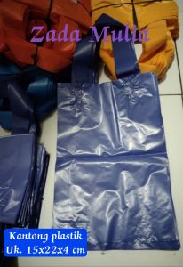 100 pcs Tas Plastik warna Ukuran 15x4x22 cm Kantong hajatan KECIL Kresek wafer  packing