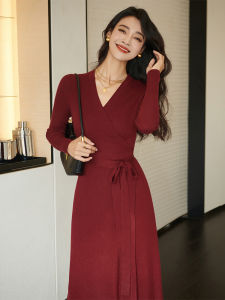 Elegant Winter Red Knitted Wool Dress Womens Slim Fit Inner Wear New Years Ceremony Wrap Style V-Neck Long Sleeve Midi Dress