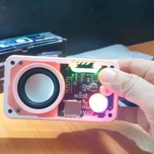 ลำโพงบลูทูธV1 เสียงแน่น เบสหนัก ลำโพงซับวูฟเฟอร์ V1 ลำโพง Bluetooth RGB แบบพกพา รองรับ Bluetooth 5.3 และการ์ด TF เบสหนัก คุณภาพเสียงดี