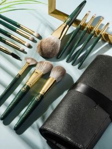 UN SHOP | Bộ Cọ Trang Điểm Chuyên Nghiệp Siêu Mềm
