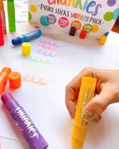 OOLY - สีเทียนปลอดสารพิษสำหรับเด็ก CHUNKIES Paint Sticks นำเข้าจากอเมริกา มีให้เลือก 612 และ 24 สี