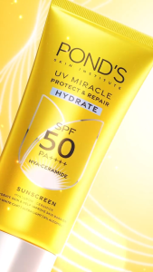 [BUNDLE OF 2] Ponds UV Miracle SPF 50 PA++++ Hydrate Sunscreen (50g x2) - Facial Protect Hydrated Skin