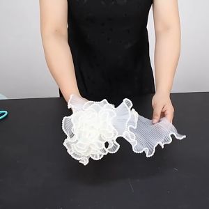 Cara Menggunakan Kain Wrapping Bunga Korea untuk Dekorasi Buket