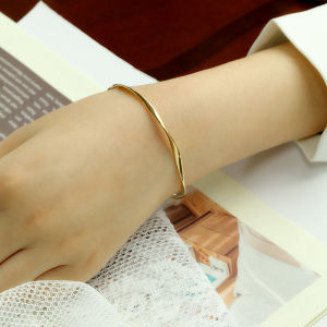 Mobius Bracelet S925 Sterling Silver Plated with 14K Gold Open Bracelet Girl Women  Minority Sense of Design ins Light Luxury