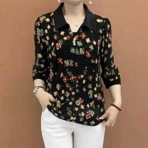 เสื้อยืดแขนสั้นแฟชั่นสําหรับหญิงวัยกลางคนและผู้สูงอายุพร้อมเสื้อสวมหัวคอเหลี่ยมปุ่มขึ้นเสื้อสแปนเด็กซ์โพลีเอสเตอร์