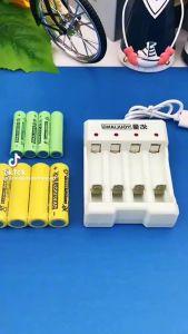BATERAI KUNING ISI 4 RECHARGER AA 700mAh