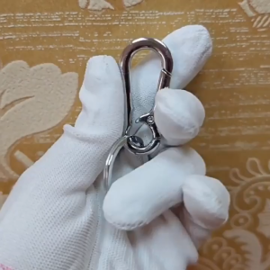 Móc Khóa Kim Loại Đa Năng Có Dụng Cụ Mở Hộp Treo Chìa Khóa Xe Túi Xách Bền Đẹp