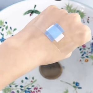 พาสเตอร์ปิดแผล120ชิ้น/กล่อง โปร่งใสและมองไม่เห็น กันน้ำ ระบายอากาศ ปิดแผล ไม่หลุดง่าย