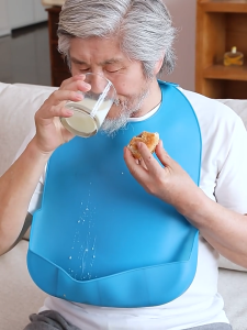Food-grade Silicone Adult Bib/3D Solid Elderly Feeding Apron/Adult Bib Silicone Waterproof