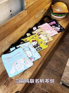 100% Authentic Sanrio Hello Kitty Shoulder Bag Handbag Book Bag Tote Bag Canvas Bag Kuromi Lightweight Birthday Gift Cinnamoroll Melody Pompompurin Pochacco 35025