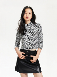 Vero Moda | Áo Thun In Chữ Hình H Cổ Đứng Ngắn Phong Cách Retro