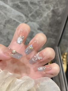 Ice Transparent Diamond Butterfly Design False Nails Cat Eye Nail Art Wearable Luxury Sensation Nail Tips with Rhinestones