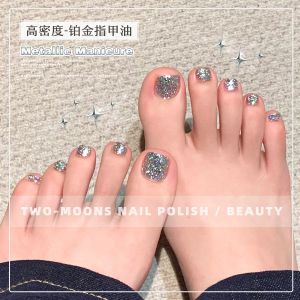 Two-Moons Spring Summer Density Platinum Foot Beauty Nail Polish No Baking Water Based Odorless Metal Flash Silver Nail Art Tools