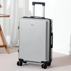 New Fashionable Travel Suitcase Student Password Lock Quiet Roller Leather Box Durable High Aesthetic Value for Men And Women