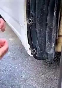 หมุดกิ๊บล็อค หมุดกิ๊บล็อคกันชน หมุดพลาสติก หมุดยึดพลาสติก 6 ขนาด 100 ชิ้น (แบบกล่อง)ใช้ได้กับรถหลากหลายแบรน์ หลายยี้ห้อ