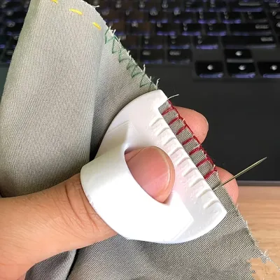 1pc Easy Sewing Guide for Beginners & Seniors - Plastic Hand Sewing Tool with 3mm Spacing for DIY Crafting